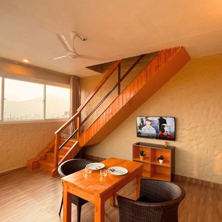Nishan Apartments -Lakeside Pokhara Buitenkant foto